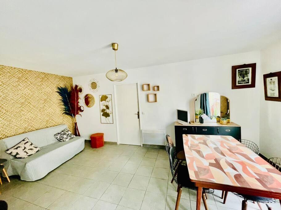 Appartement 4 Pers A 5 Min De Paris Saint-Ouen  Exteriör bild