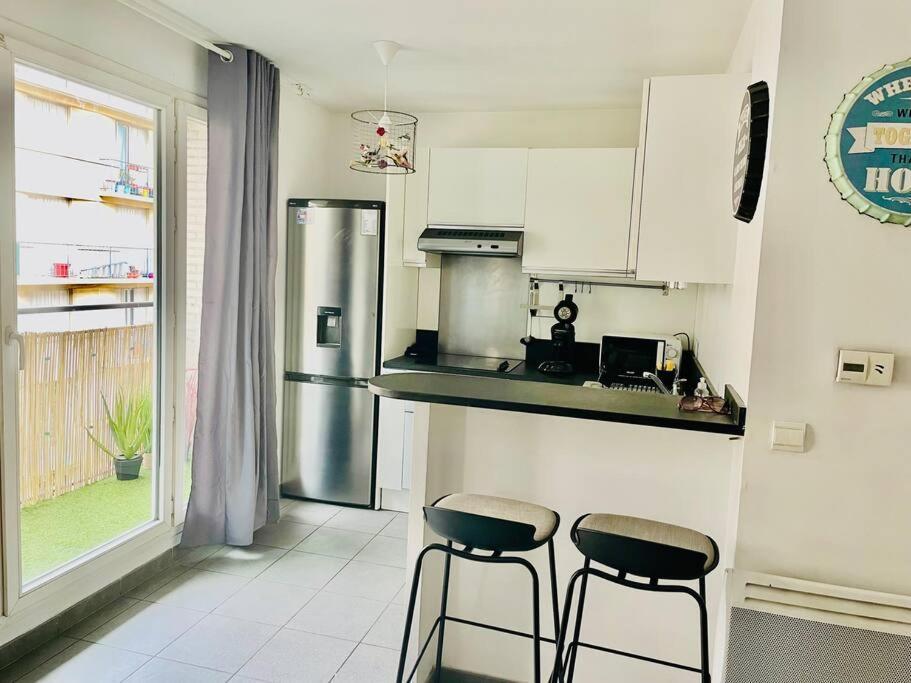 Appartement 4 Pers A 5 Min De Paris Saint-Ouen  Exteriör bild